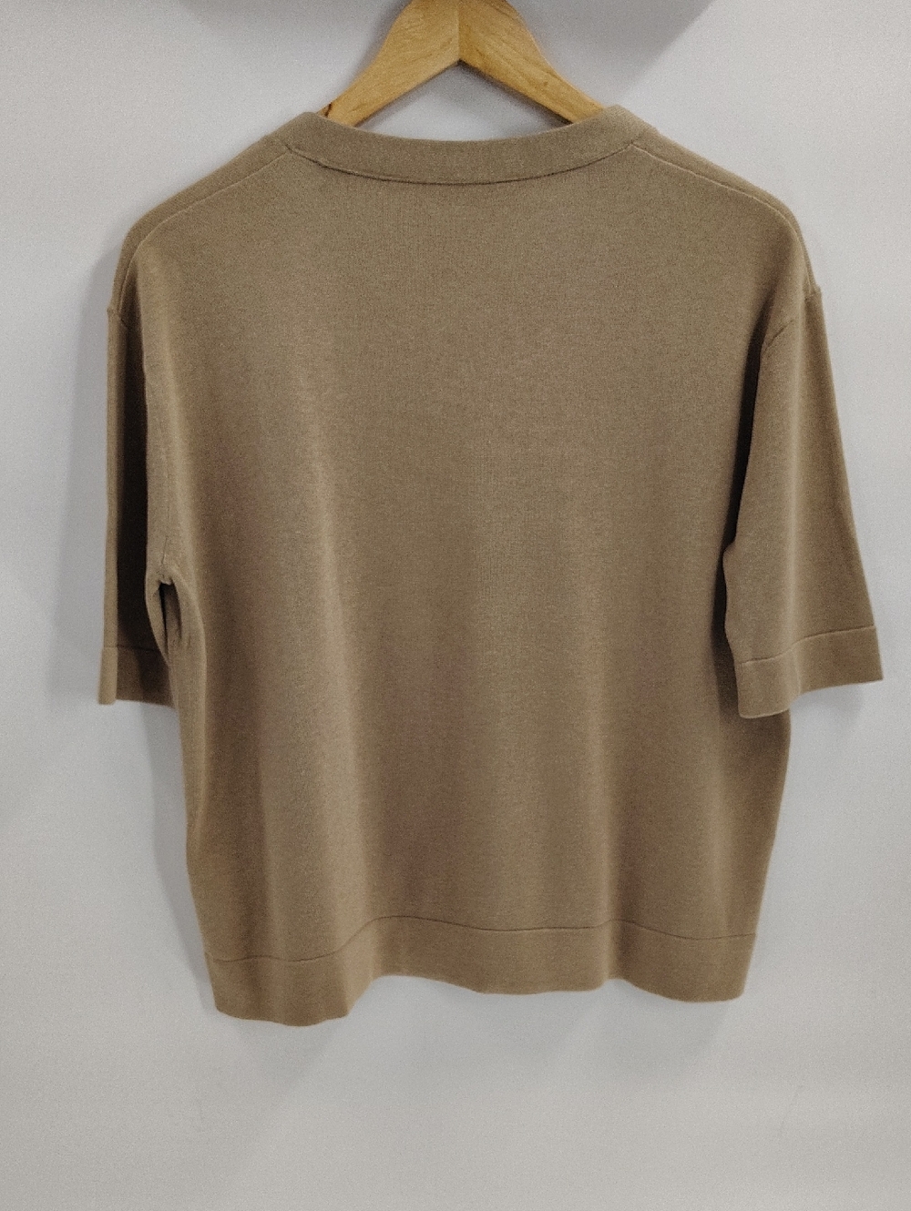 Burberry Brit Fun Flower Sweater Size small Size Small Short Sleeve Silk - Picture 8 of 10